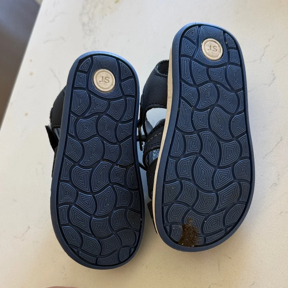Stride Rite Navy (7T) Closed-Toe Sandals with Blue Stitching